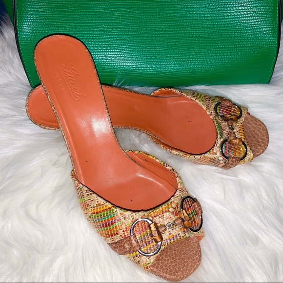 GUCCI Signature Horse-bit Leather-Weave Mules - Picture 4 of 16